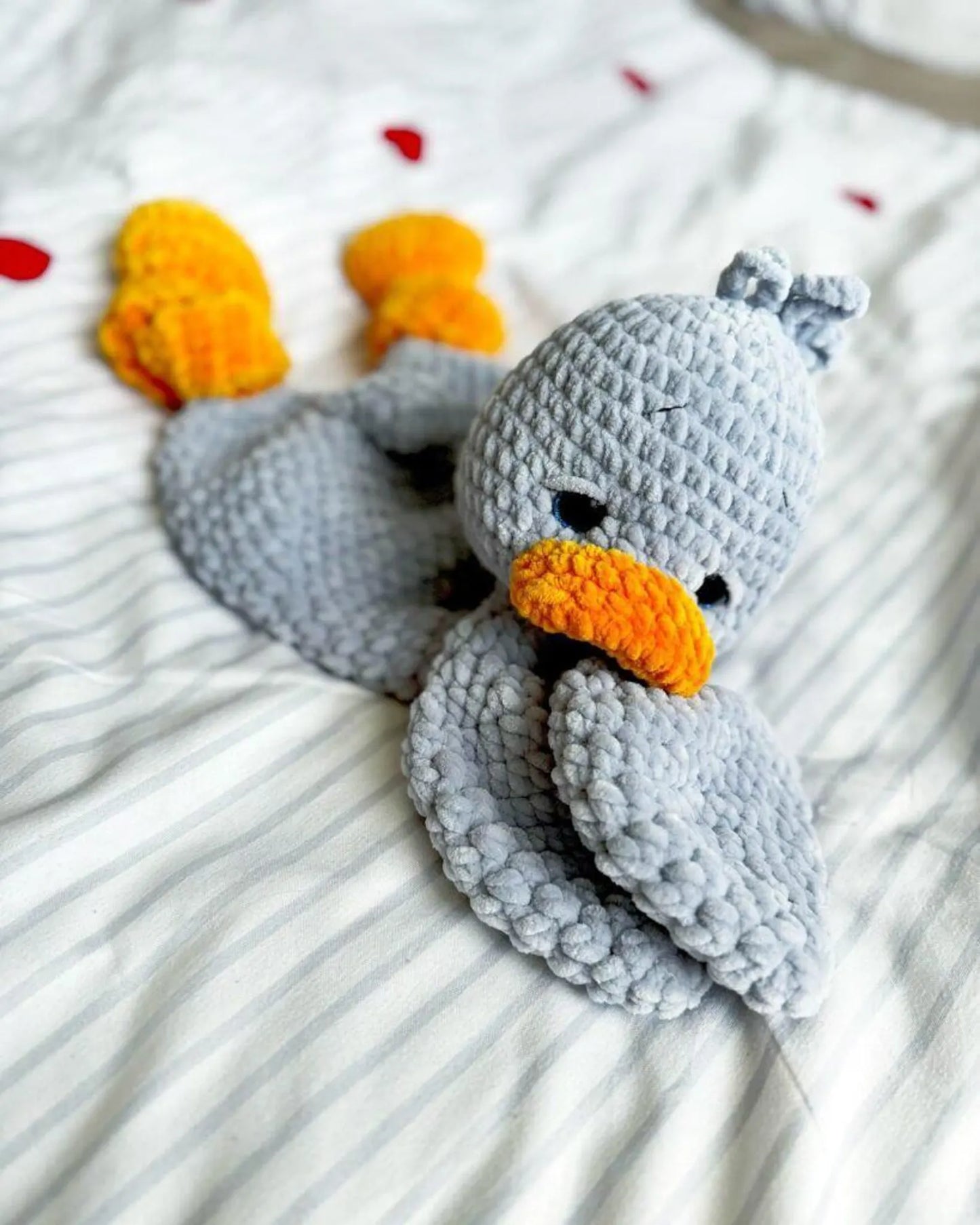Häkelanleitung für ein Gänsekuscheltier (PDF) | Einfaches Amigurumi-Plüschtier | Niedliches DIY-Tiergeschenk | Mehrsprachige Häkelanleitung