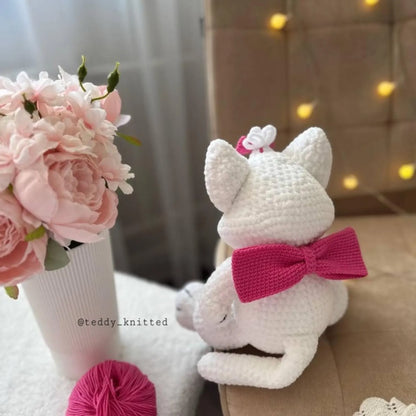 Häkelanleitung für eine Katze: Kätzchen mit Schleife – Einfaches Plüsch-Amigurumi-Kätzchen