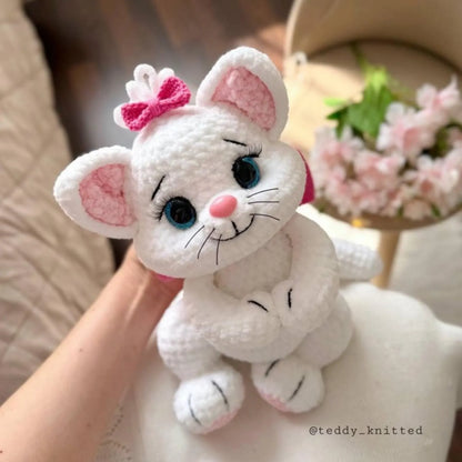 Häkelanleitung für eine Katze: Kätzchen mit Schleife – Einfaches Plüsch-Amigurumi-Kätzchen