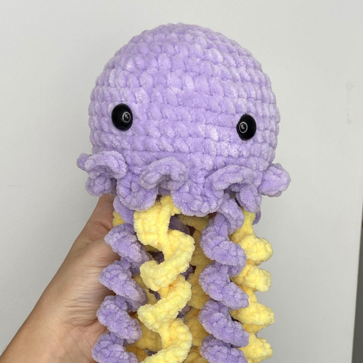 Häkelanleitung für eine Amigurumi-Quallen (PDF-Anleitung) – ohne Nähen