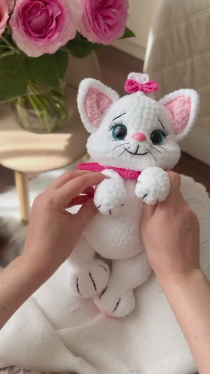 Häkelanleitung für eine Katze: Kätzchen mit Schleife – Einfaches Plüsch-Amigurumi-Kätzchen
